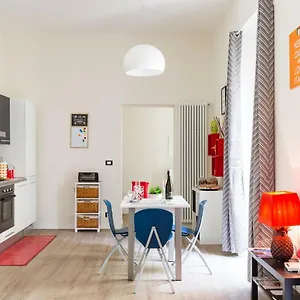 Sixty One Luxury Apartamento
