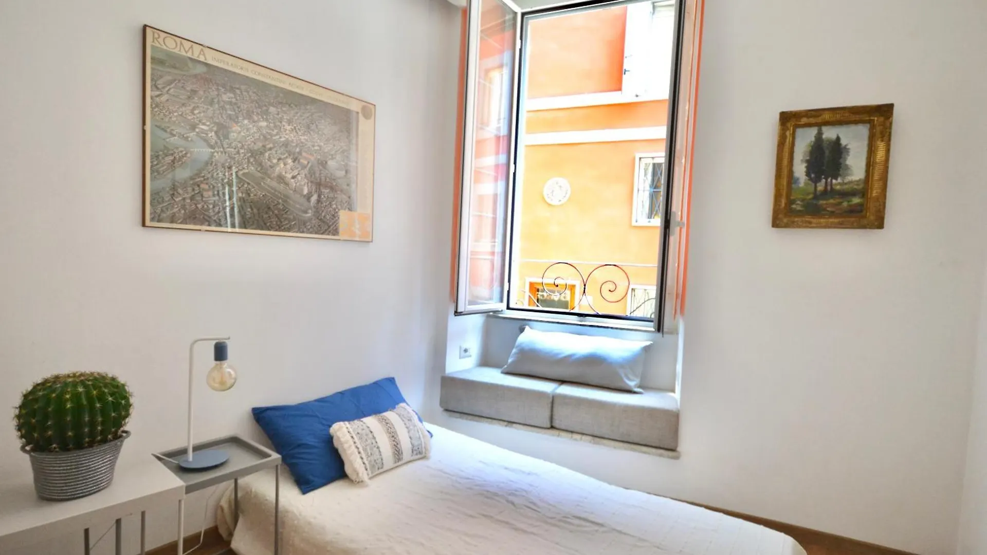 Casa Crispi By Hili Apartment Rome 0*,